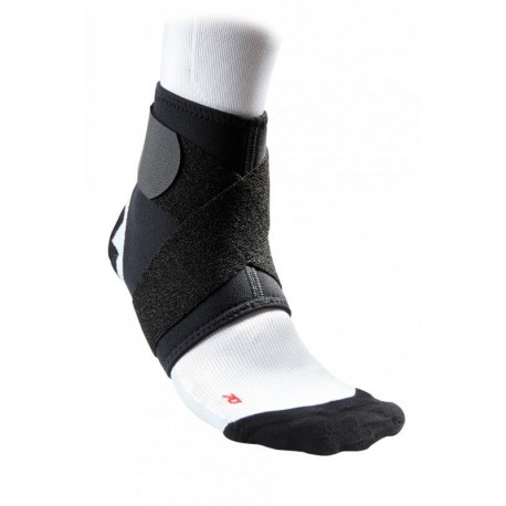 MD432 McDavid Ankle Support with strap